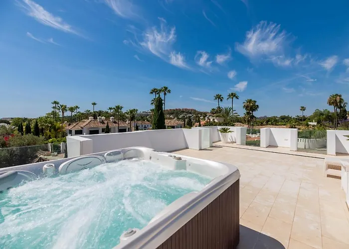About Azur Villa *